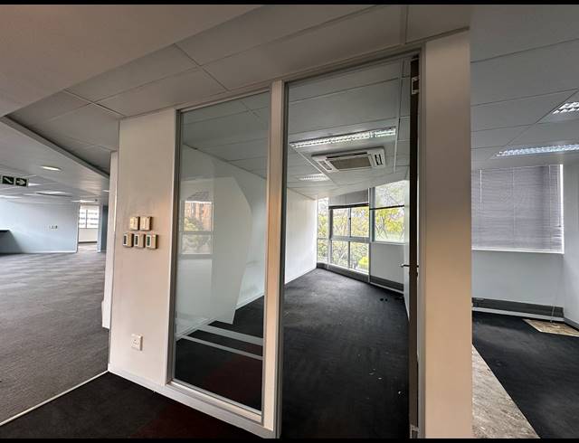 752.60M² OFFICE TO LET IN CENTURION CENTRAL